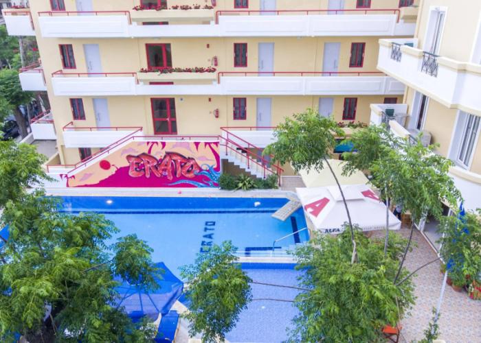 Erato Studios & Apartments