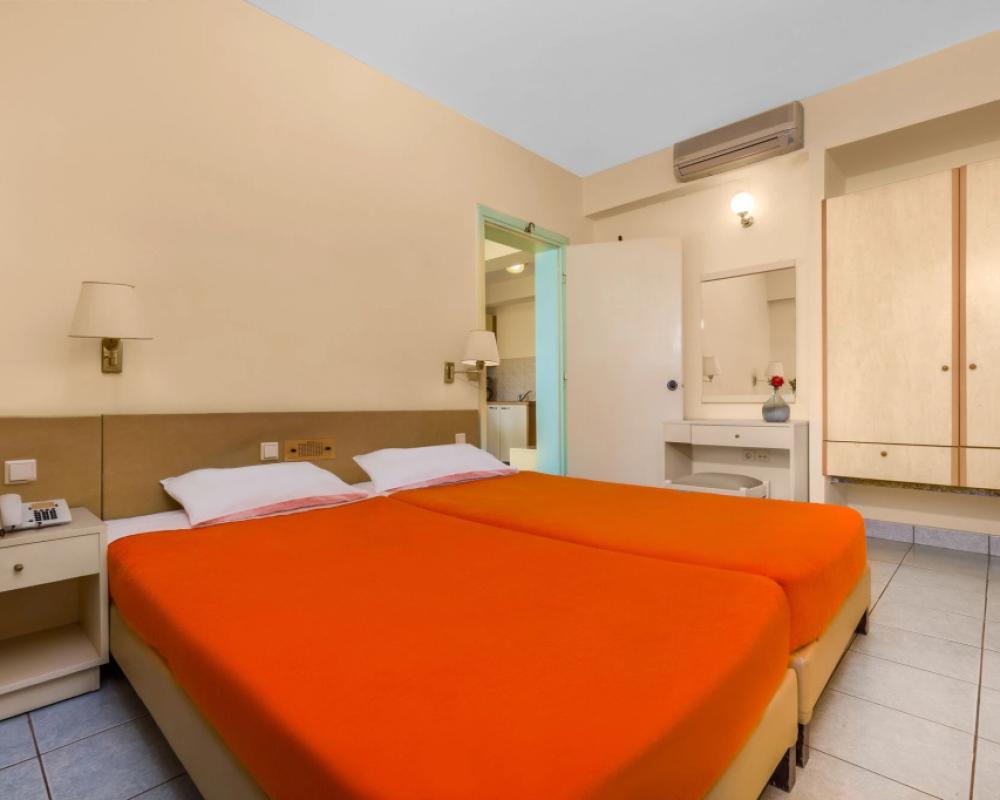 фото Pavlos Hotel