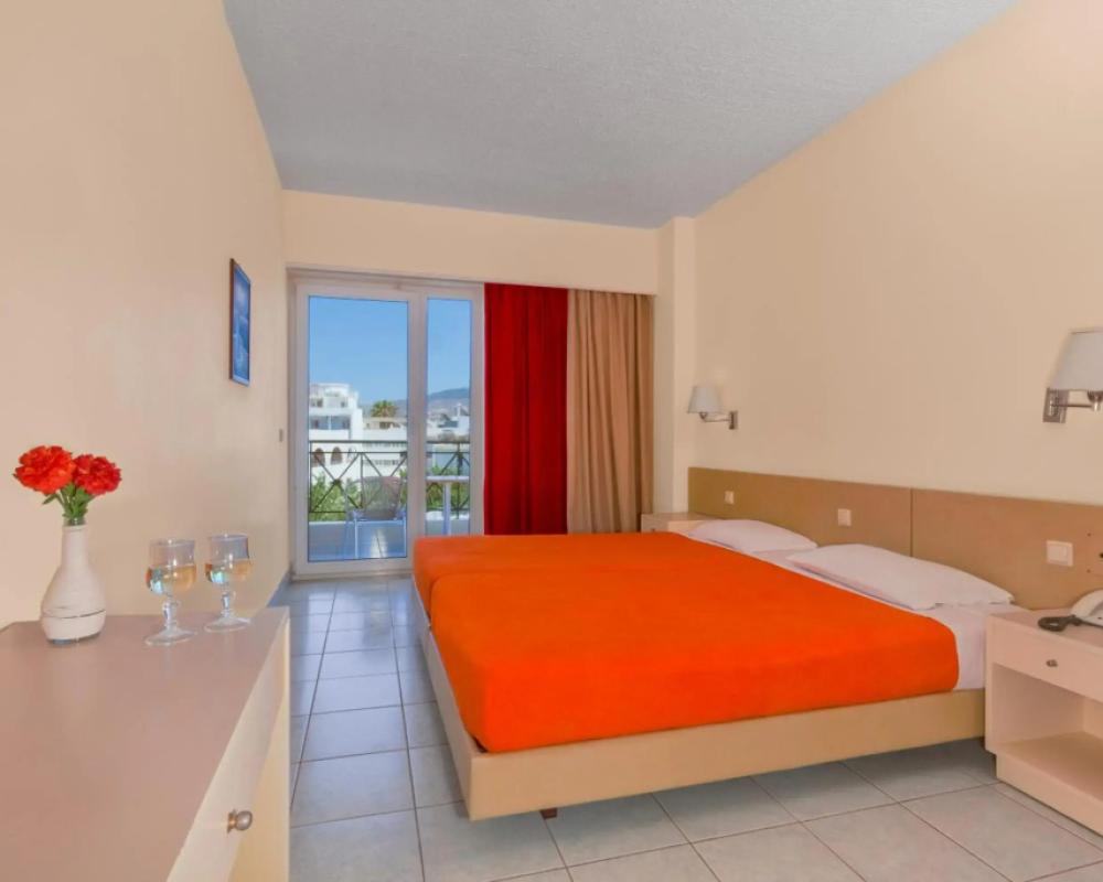 фото Pavlos Hotel