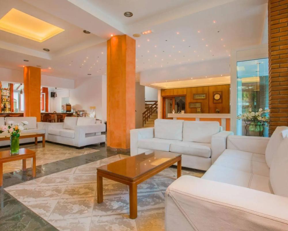 фото Pavlos Hotel
