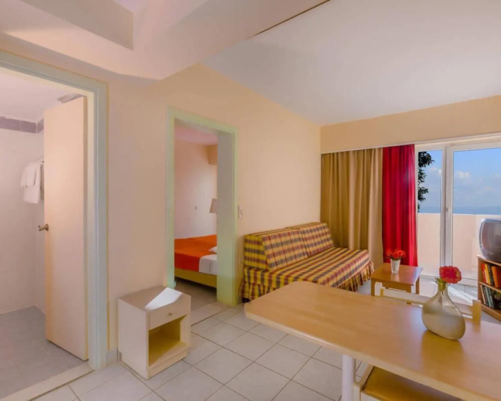 фото Pavlos Hotel