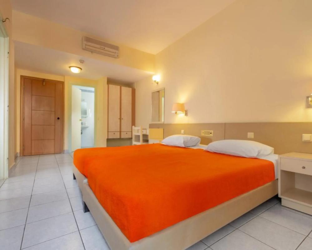 фото Pavlos Hotel