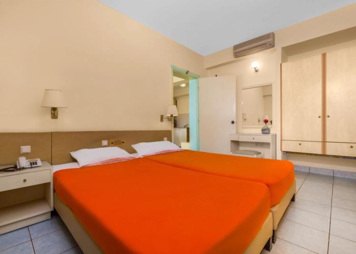 Pavlos Hotel