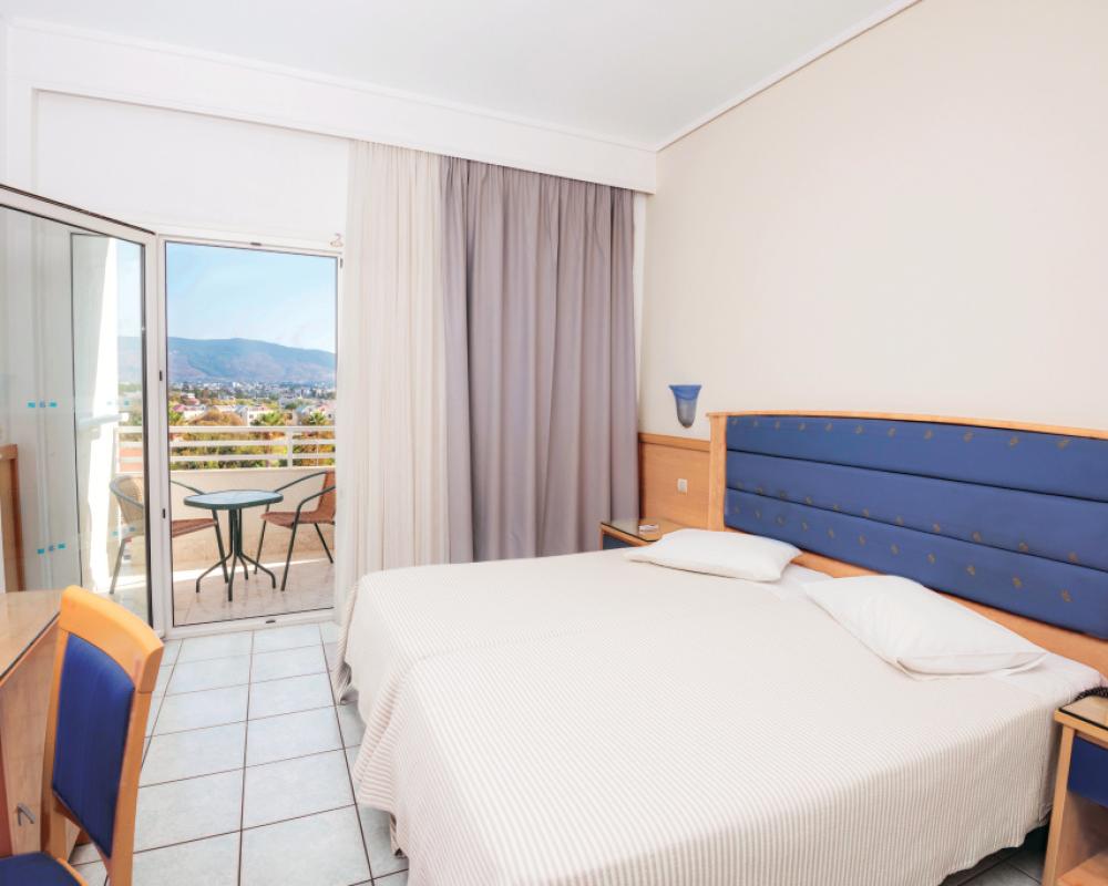фото Atlantis Hotel