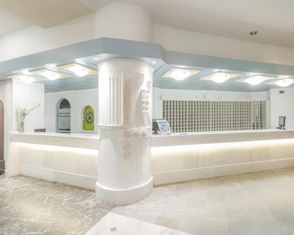 фото Atlantis Hotel