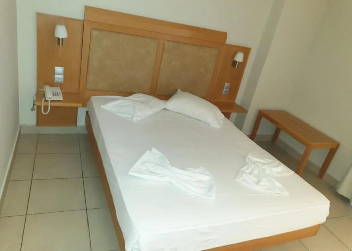 Saint Constantin Hotel