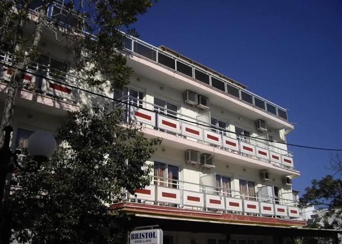Bristol Hotel & Apartments