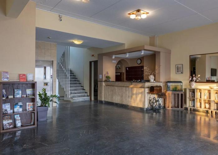 Zephyros Hotel