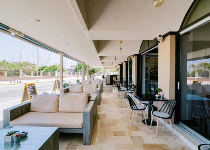 Zephyros Hotel