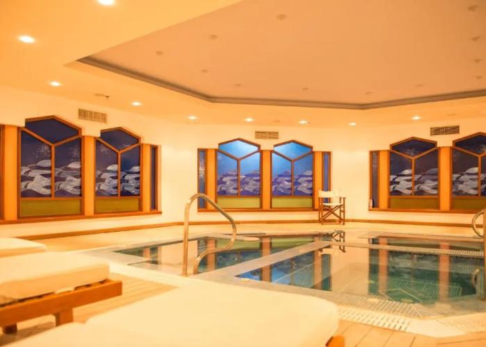Neptune Luxury Resort