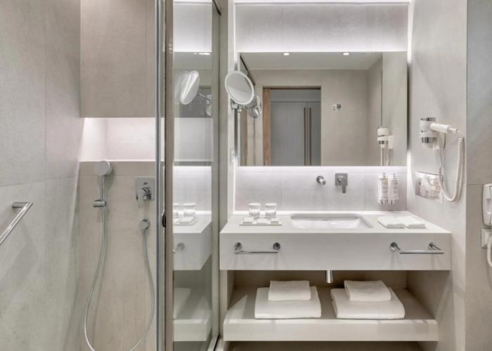 Neptune Luxury Resort
