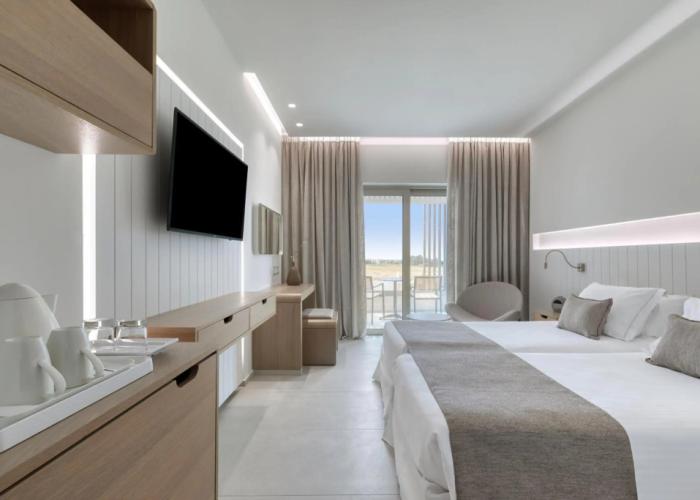 Neptune Luxury Resort