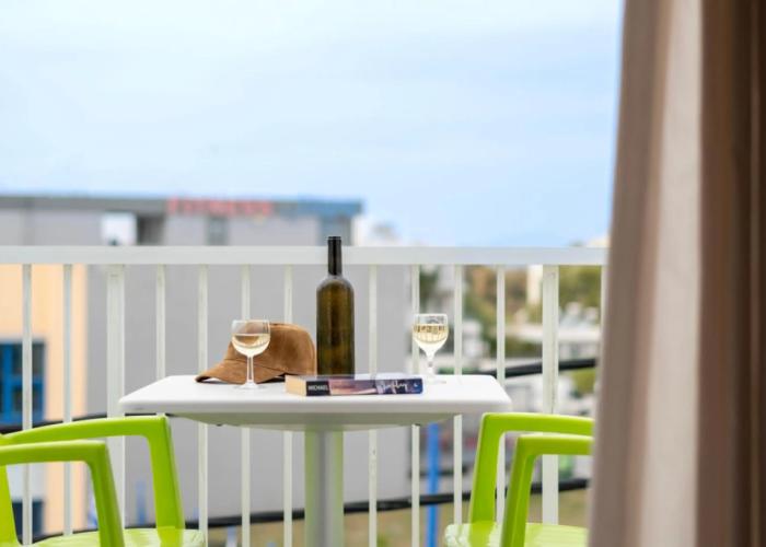 Manias Apartments