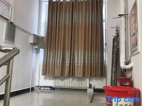 Kashgar Xinjie Express Hotel