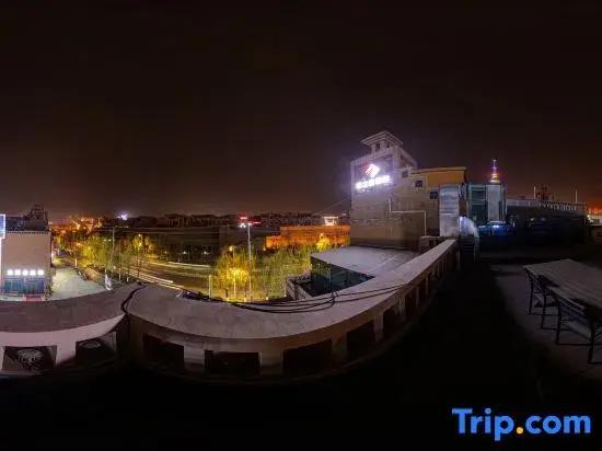 Yuezhitu Hotel (Kashgar Ancient City Scenic Area)