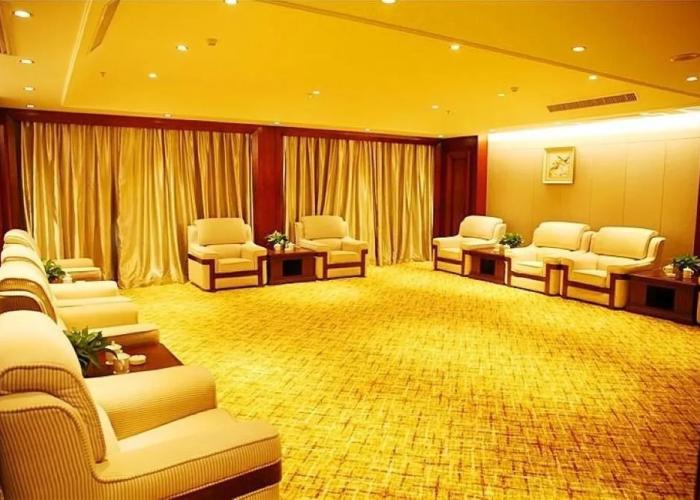 Jinhu Hotel