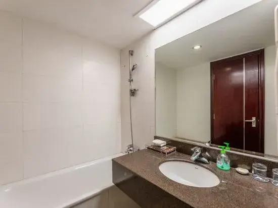 Jiangxi Bailu Hotel