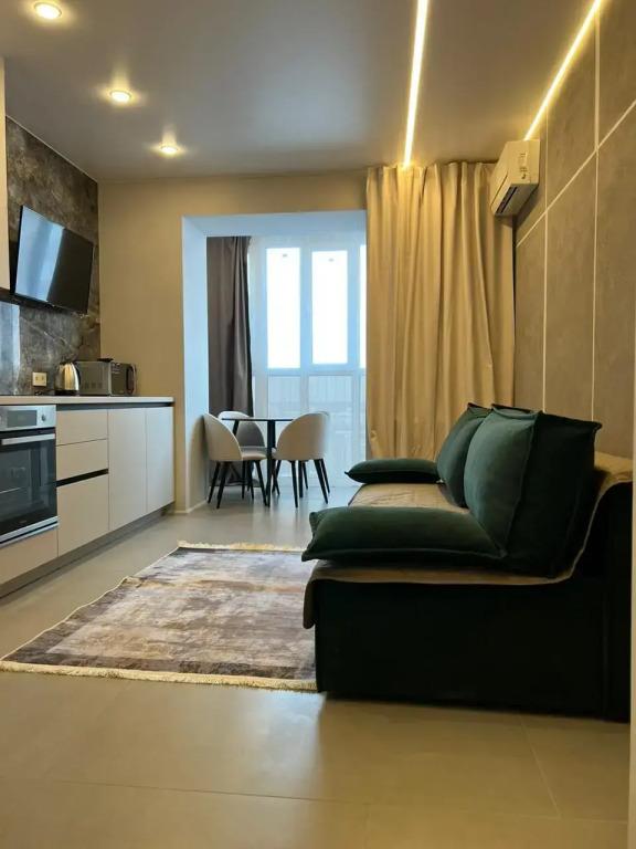 S Shikarnym Vidom Na Gorod Flat