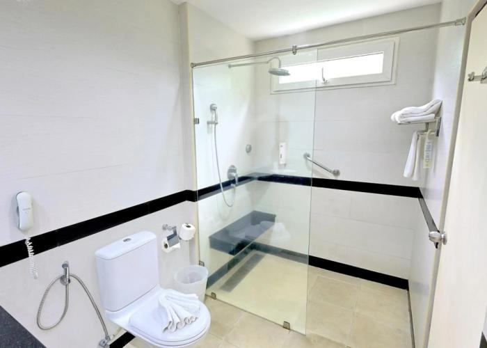 Emporikon Athens Hotel