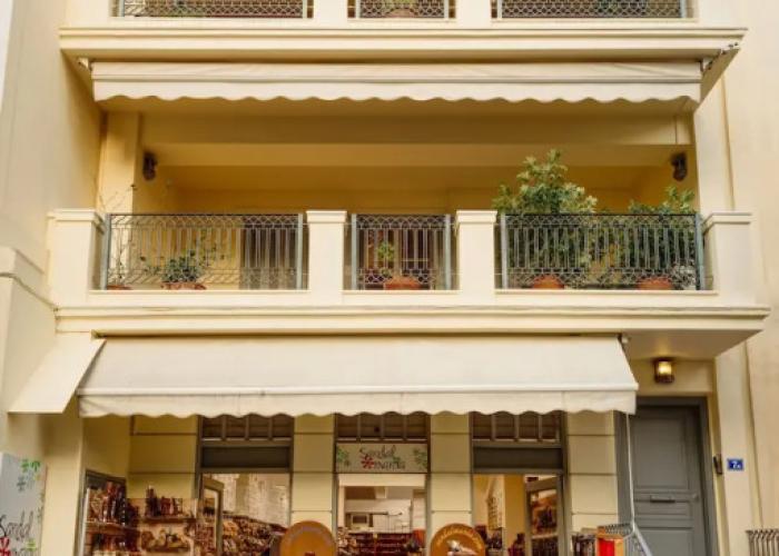 Plaka's Villa with Breathtaking Acropolis View