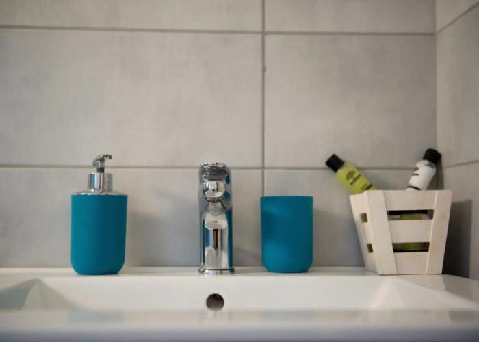 Athens Way Apartments