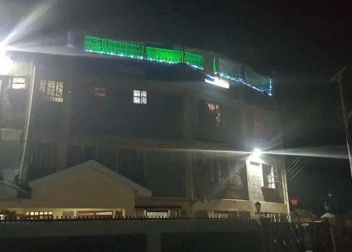 Lila Hotel