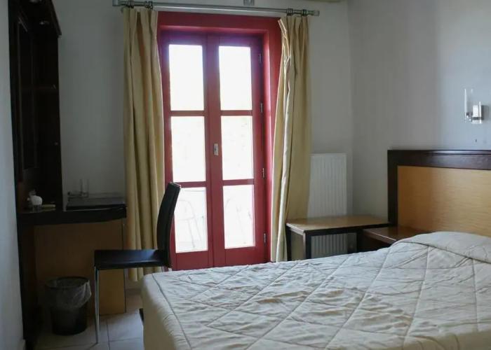 Hotel Aposperides