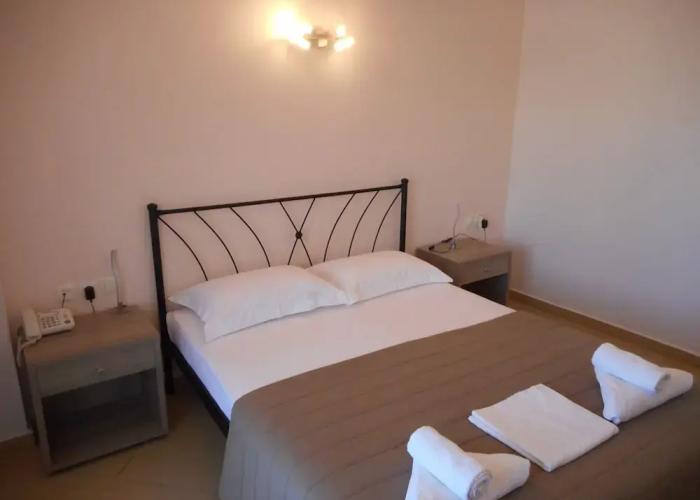 Anesis Hotel