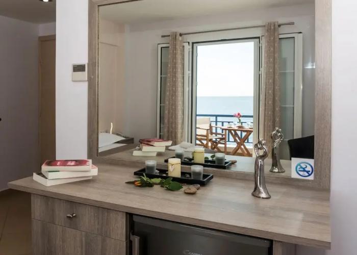 Anesis Hotel