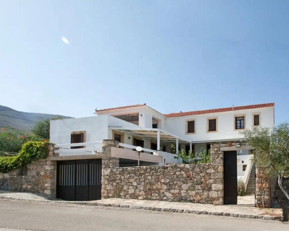 фото Alekos Studios