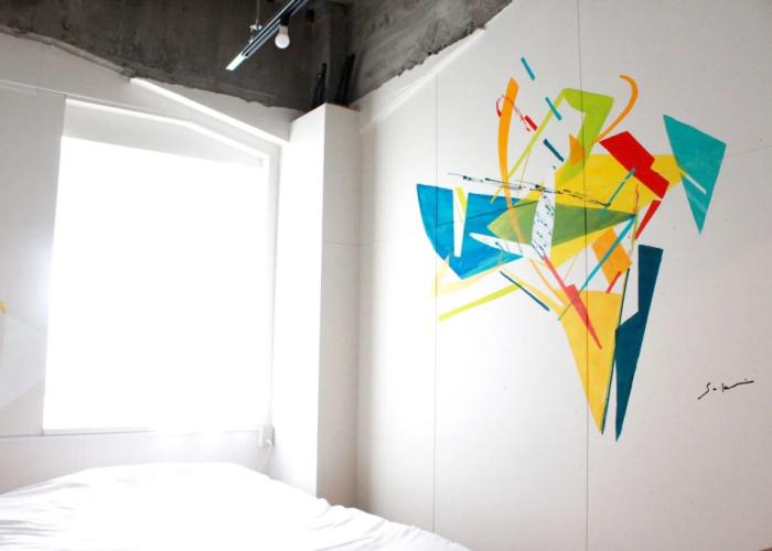 Hostel and Dining Tanga Table