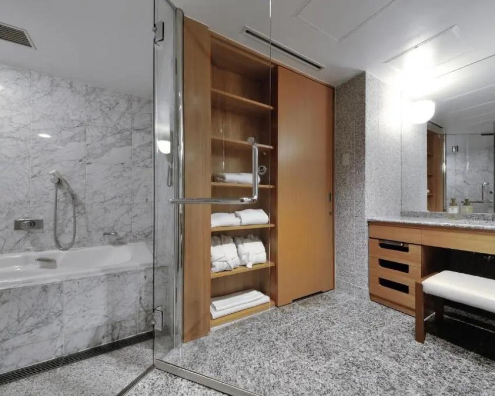 фото JR Kyushu Station Hotel Kokura