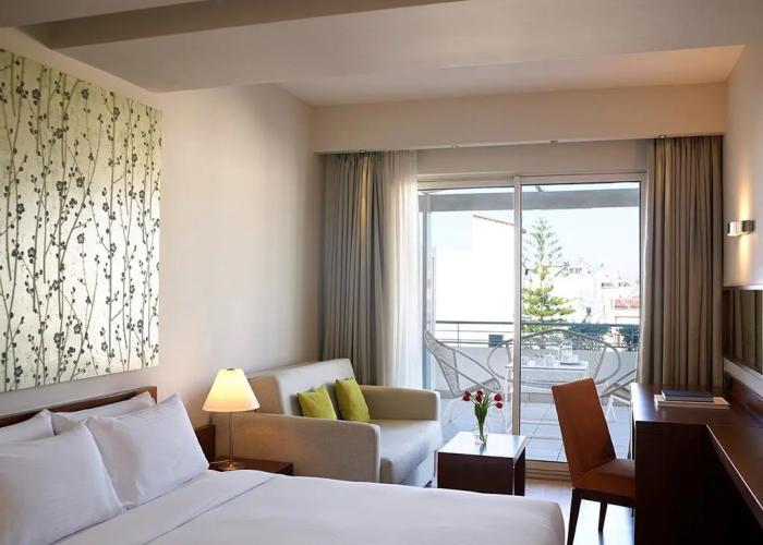 Pharae Palace Hotel