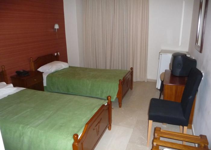 Hotel Flisvos