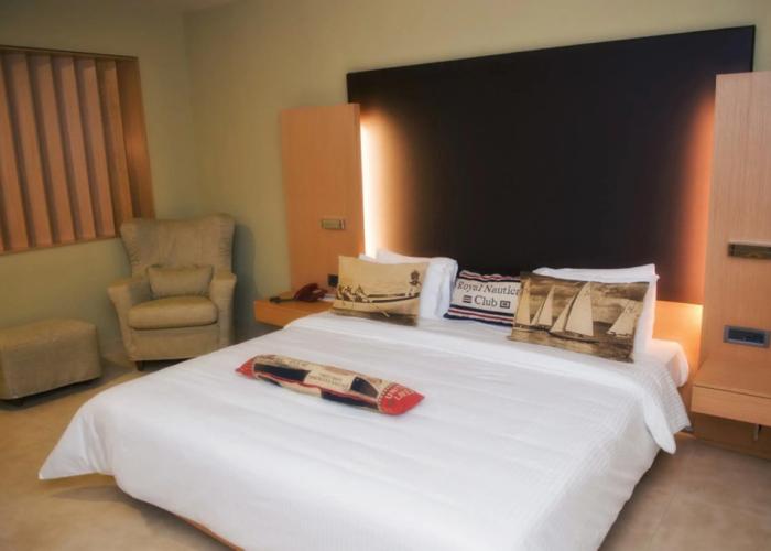 Elite City Resort