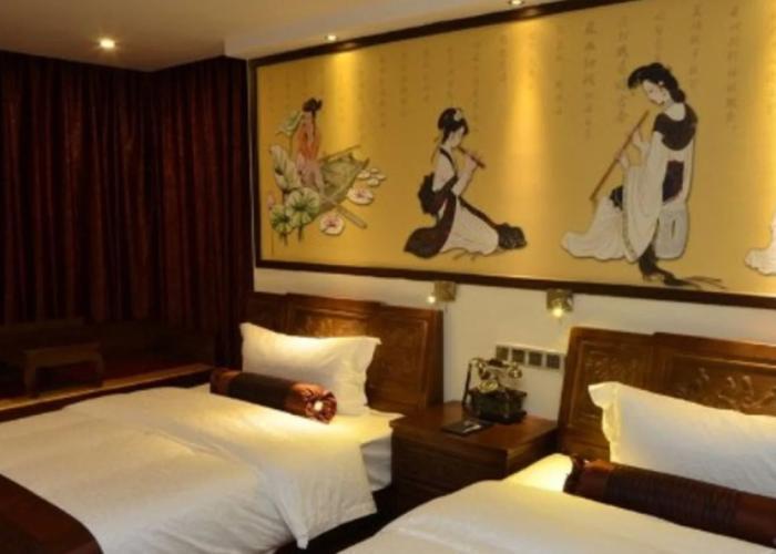 Floral Hotel Green Lakeshore