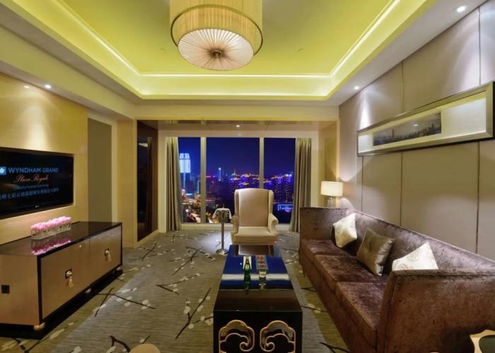 Wyndham Grand Plaza Royale Colorful Yunnan Kunming