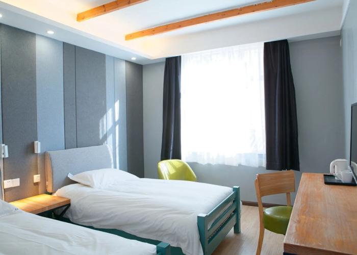 Cloudland International Youth Hostel