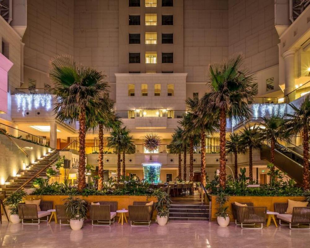 Phoenix Seagaia Ocean Tower