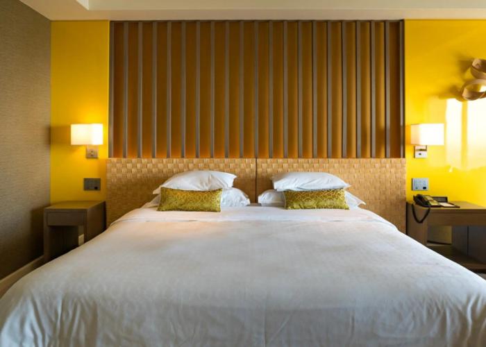 Phoenix Seagaia Ocean Tower