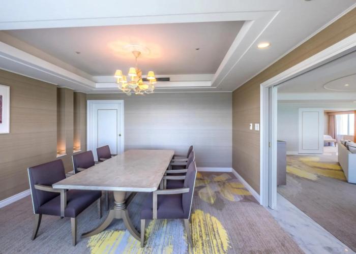 Phoenix Seagaia Ocean Tower