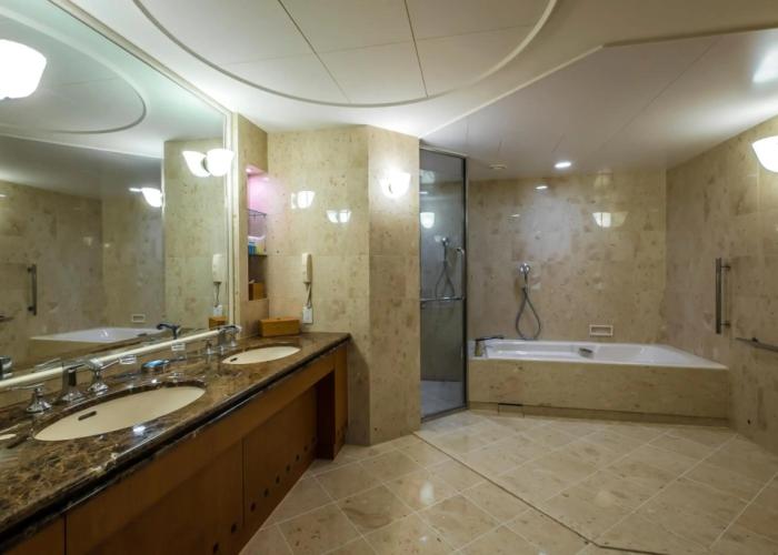 Phoenix Seagaia Ocean Tower