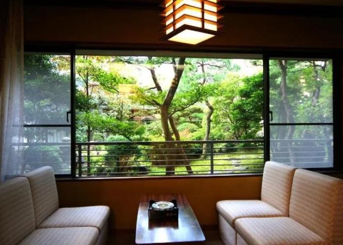 Awazuonsen Kitahachi