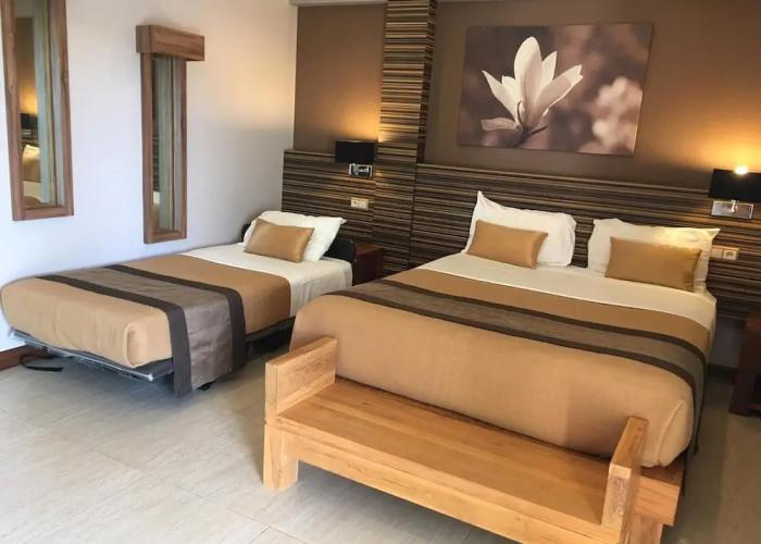 Hotel Colibri