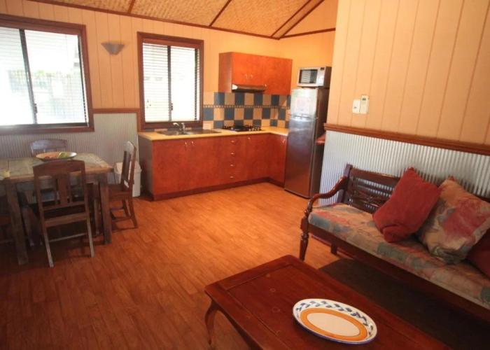Ivanhoe Village Caravan Resort