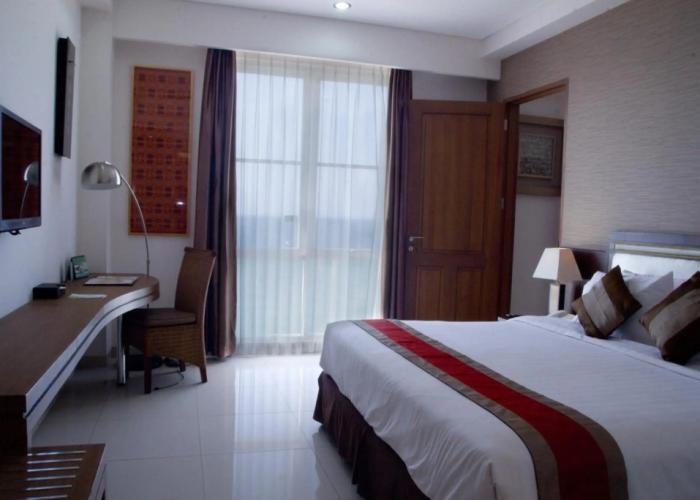 Hotel On The Rock