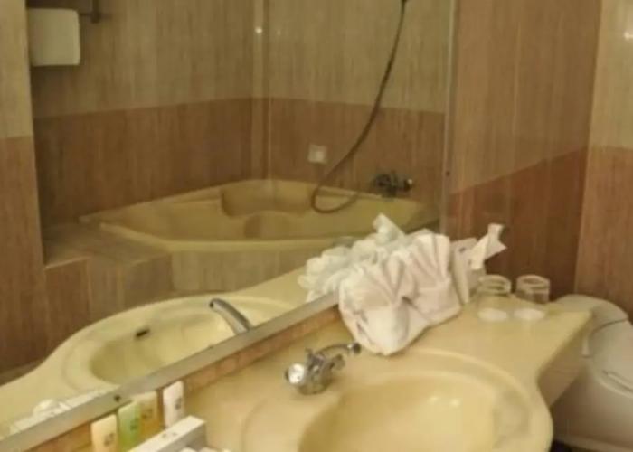 Kristal Hotel Kupang