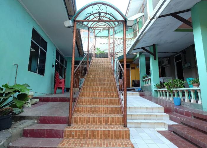 RedDoorz near Mangrove Forest Kupang