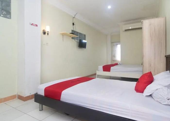 RedDoorz @ Frans Seda Kupang
