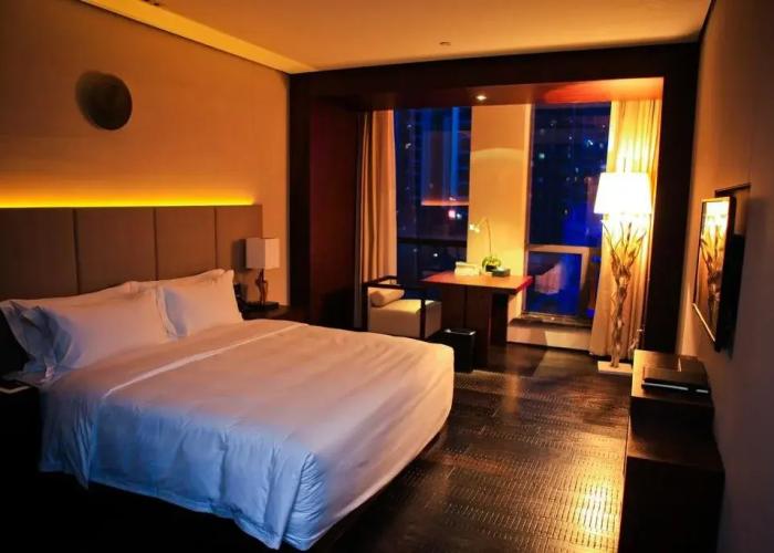 Le Noble Hotel
